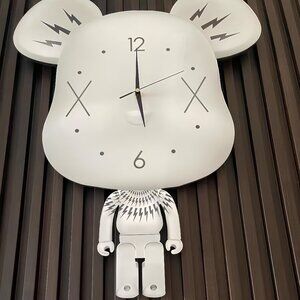Bear-brick Themed Wall Clock, Modern Wall Decor 19x24 in